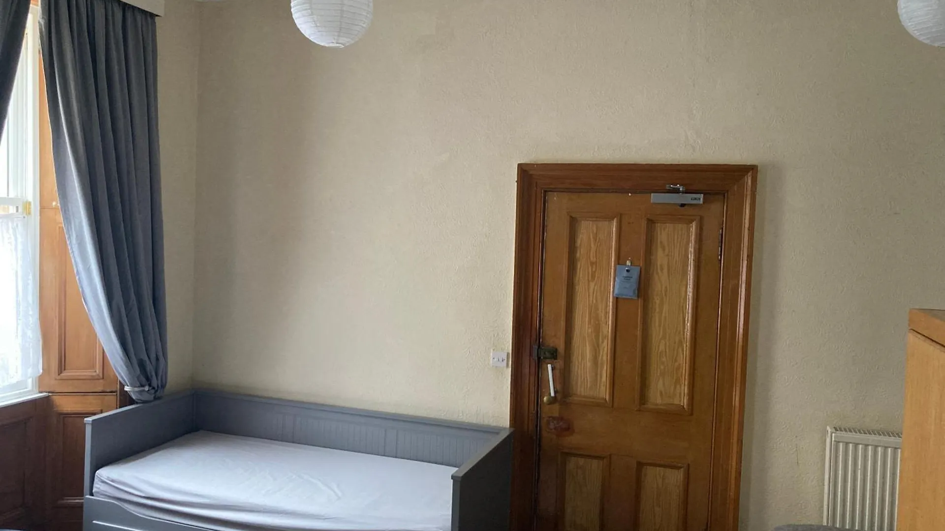 Gilmore Flat (Adults Only) Edinburgh Apartment