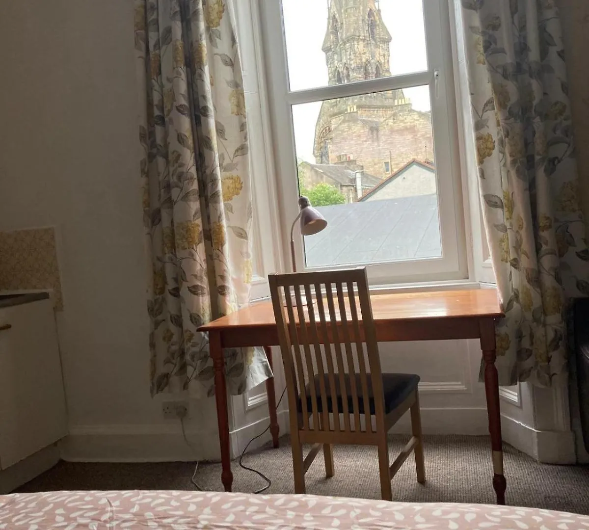 Апартаменты Gilmore Flat (Adults Only) Эдинбург Великобритания